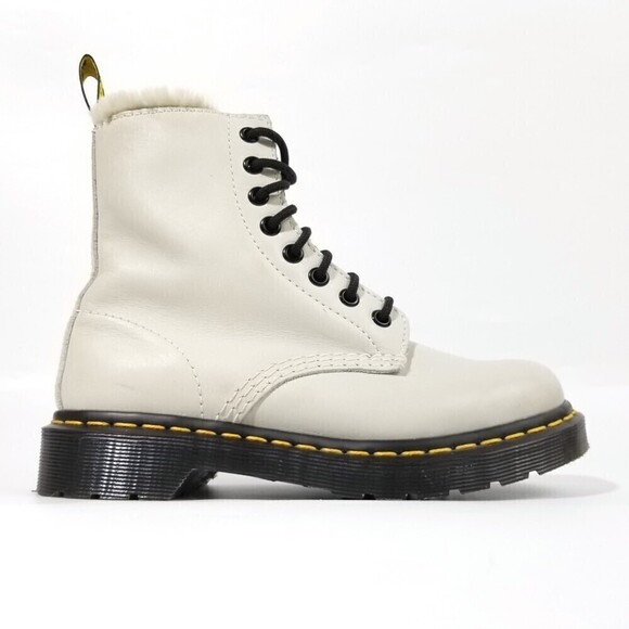 Dr. Martens 1460 Serena White Fur Lined Ankle High Top Platform Boots Gorpcore 5 - Picture 2 of 10